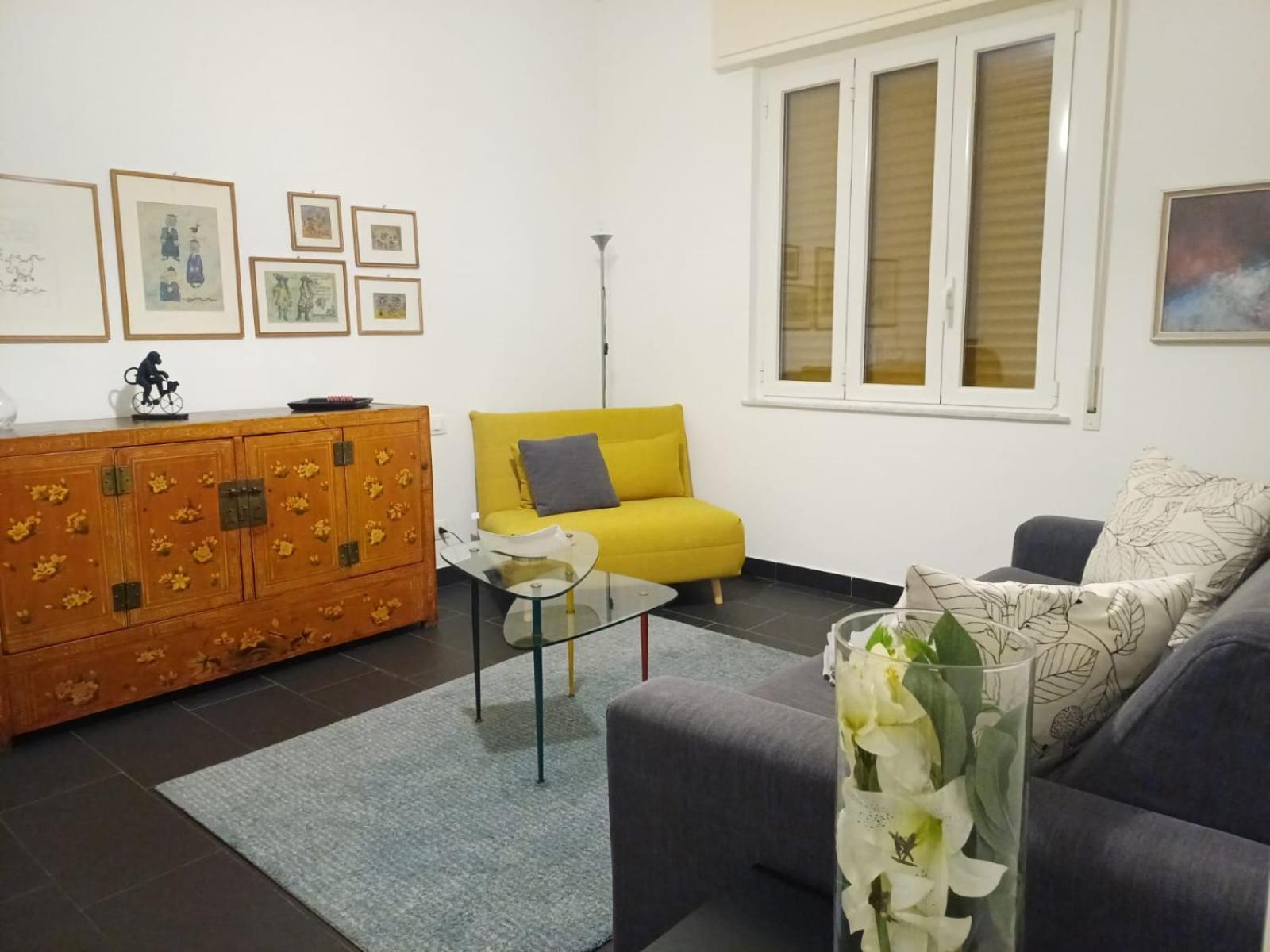 Gillo Finalpia Apartment